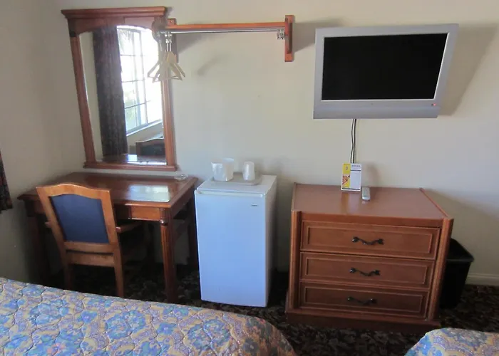 Starlight Inn Canoga Park