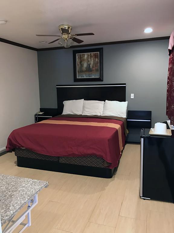 Motel Starlight Canoga Park 2*